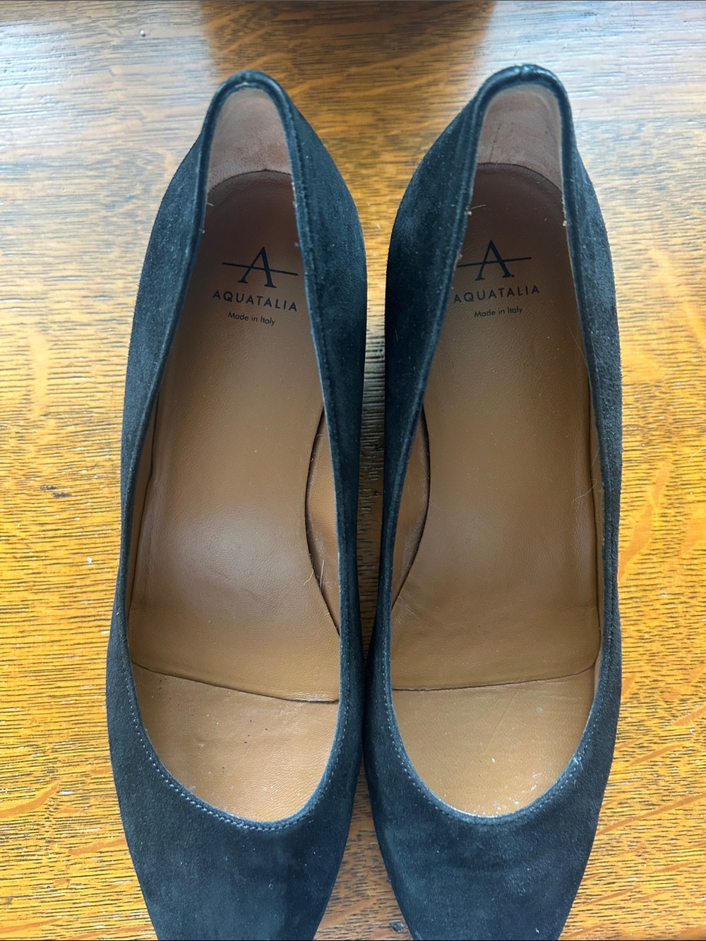 Aquatalia Black Suede Low Block Heel Pumps - Picture 2 of 6